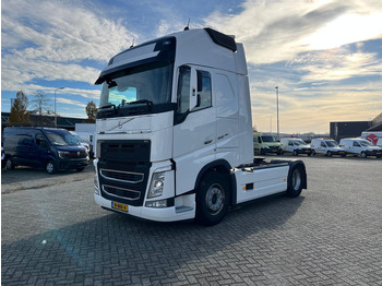 Tractor unit VOLVO FH 460
