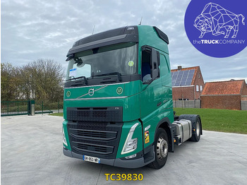 Tractor unit VOLVO