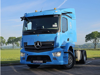Tractor unit MERCEDES-BENZ Actros 1832