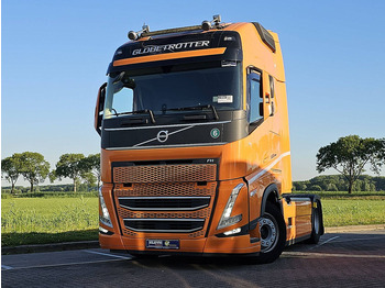 Tractor unit VOLVO FH 500