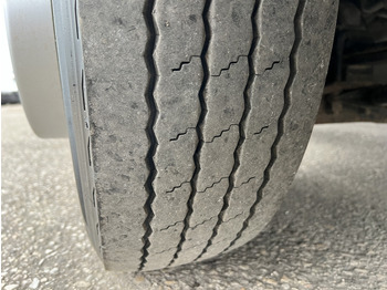 Cab chassis truck Mitsubishi Fuso Canter 9C18 5,8m Euro6d Klimaaut. Tempomat: picture 3