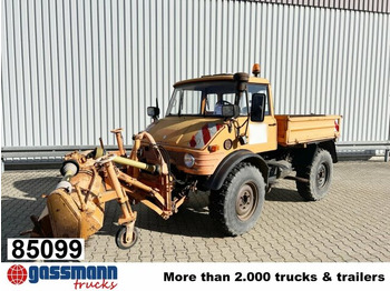 Municipal/ Special vehicle UNIMOG