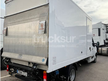 Box van RENAULT MASTER 165.35 GV: picture 3 Box van RENAULT MASTER 165.35 GV: picture 3