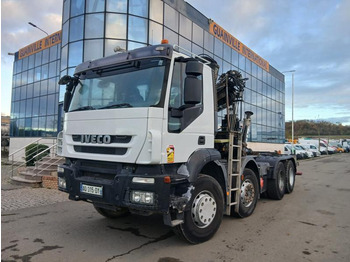 Hook lift truck IVECO Trakker