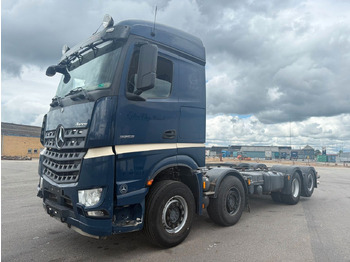Cab chassis truck MERCEDES-BENZ Arocs 3253