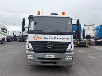 Dropside/ Flatbed truck MERCEDES-BENZ Axor 2533