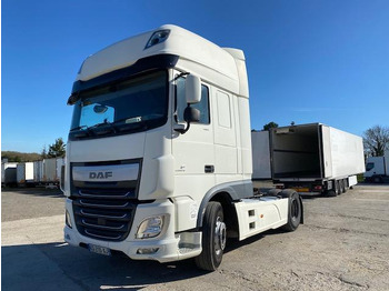 Tractor unit DAF XF 460