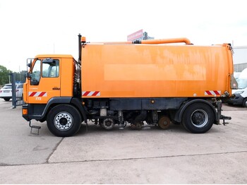 Vacuum truck MAN 18.285