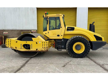 Compactor BOMAG