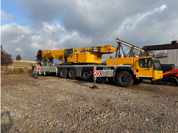 Mobile crane LIEBHERR