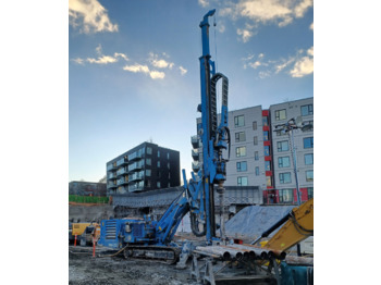 Pile driver SOILMEC
