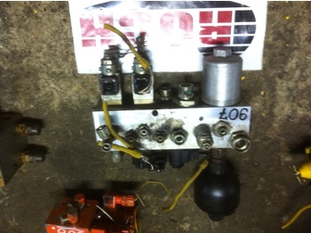 Hydraulic valve