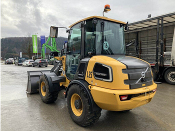 Skid steer loader Volvo JL25H Electric: picture 3