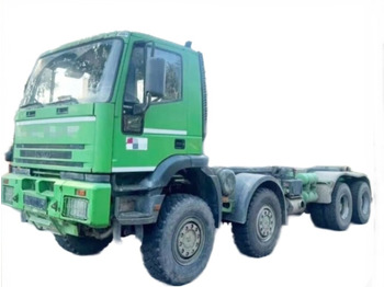 Cab chassis truck Euro Tech 410EH42 8x8 Euro Tech 410EH42 8x8, Fahrgestell: picture 2