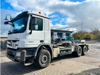Hook lift truck MERCEDES-BENZ Actros 2644