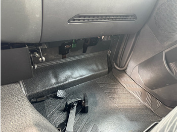 Dropside/ Flatbed truck Mercedes-Benz Arocs 1827 A 4x4 Arocs 1827 A 4x4, Ex-!: picture 4 Dropside/ Flatbed truck Mercedes-Benz Arocs 1827 A 4x4 Arocs 1827 A 4x4, Ex-!: picture 4