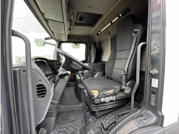 Interior photo 1: Box truck Mercedes-Benz Atego 816 L 4x2 Atego 816 L 4x2 mit LBW, 4x Vorhanden!