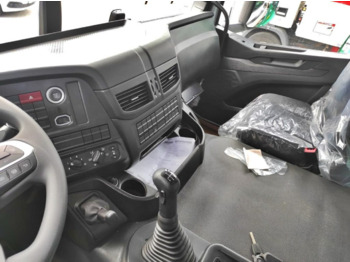 New Hook lift truck T-WAY 450 8x4 T-WAY 450 8x4: picture 5