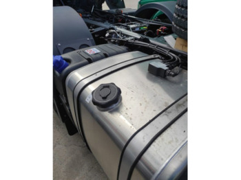 New Hook lift truck T-WAY 450 8x4 T-WAY 450 8x4: picture 3