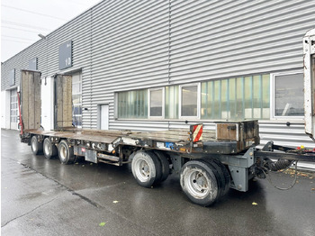 Low loader trailer