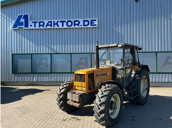 Farm tractor RENAULT