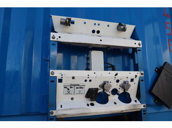 Leasing of Krone SD Dutch Registration, 3-Axle, Lift Axle, Air Susp Krone SD Dutch Registration, 3-Axle, Lift Axle, Air Susp: picture 4 Leasing of Krone SD Dutch Registration, 3-Axle, Lift Axle, Air Susp Krone SD Dutch Registration, 3-Axle, Lift Axle, Air Susp: picture 4