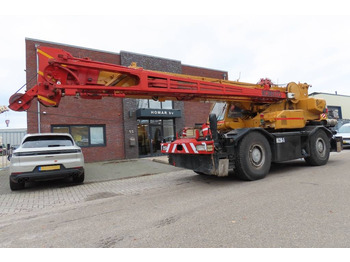 Mobile crane KOBELCO