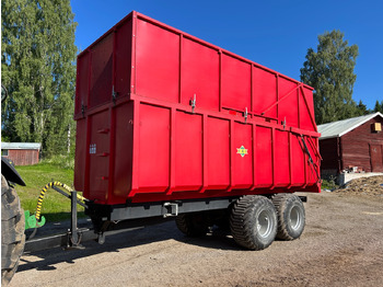 Farm trailer