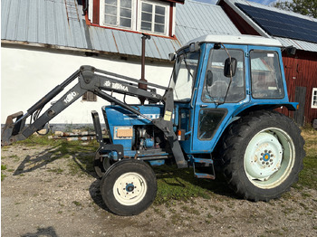 Farm tractor FORD