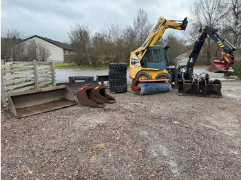 Skid steer loader GEHL