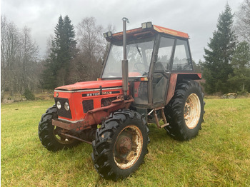 Farm tractor ZETOR