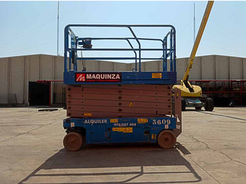 Scissor lift GENIE GS4047: picture 4