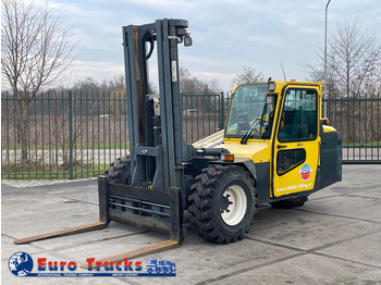 Rough terrain forklift COMBILIFT