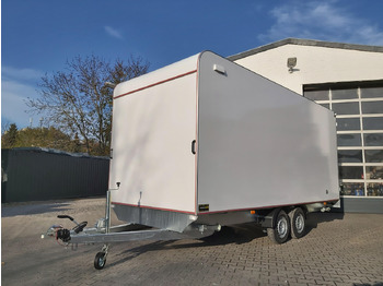 Closed box trailer