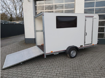 Closed box trailer