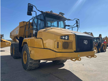 Articulated dumper CAT 730: picture 2