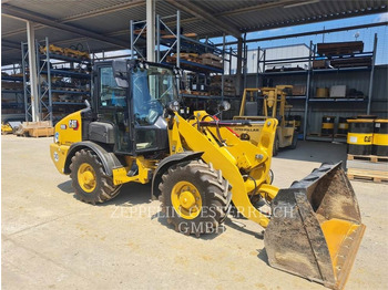 Wheel loader CAT 906-14: picture 2