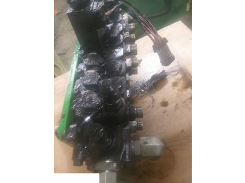 Hydraulic valve for Telescopic handler John Deere 3400 - Rozdzielacz: picture 4