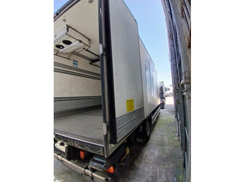 Refrigerator truck Renault Midlum 270 DXI: picture 4 Refrigerator truck Renault Midlum 270 DXI: picture 4