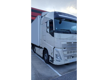 Tractor unit VOLVO FH 500
