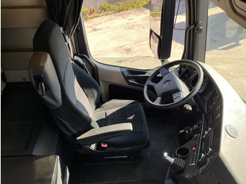 Tractor unit Mercedes-Benz Actros 1842 StreamSpace / 939 dkm / 2 Tanks / NL Truck: picture 3 Tractor unit Mercedes-Benz Actros 1842 StreamSpace / 939 dkm / 2 Tanks / NL Truck: picture 3