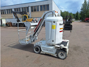 Vertical mast lift HAULOTTE