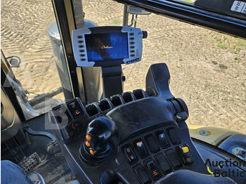 Tracked tractor Challenger MT 755 E: picture 5