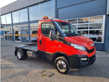 Tractor unit IVECO Daily