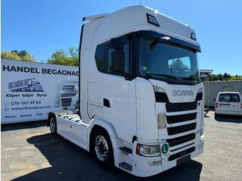 Tractor unit SCANIA S 450