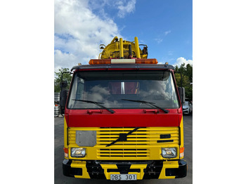Vacuum truck Volvo FL 10.320 12m3 Sludge / Vacuum & High Pressure-Truck, YM: 1990: picture 2