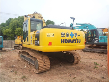 Crawler excavator Komatsu PC210-8: picture 2