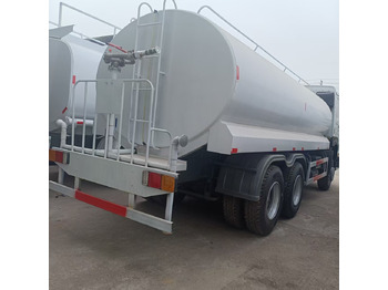 Municipal/ Special vehicle Sinotruk HOWO 375 6*4 Sprinkler: picture 5 Municipal/ Special vehicle Sinotruk HOWO 375 6*4 Sprinkler: picture 5