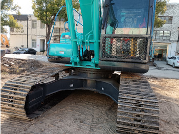 Crawler excavator KOBELCO SK200-8: picture 5