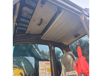 Crawler excavator KOBELCO SK200-8: picture 2